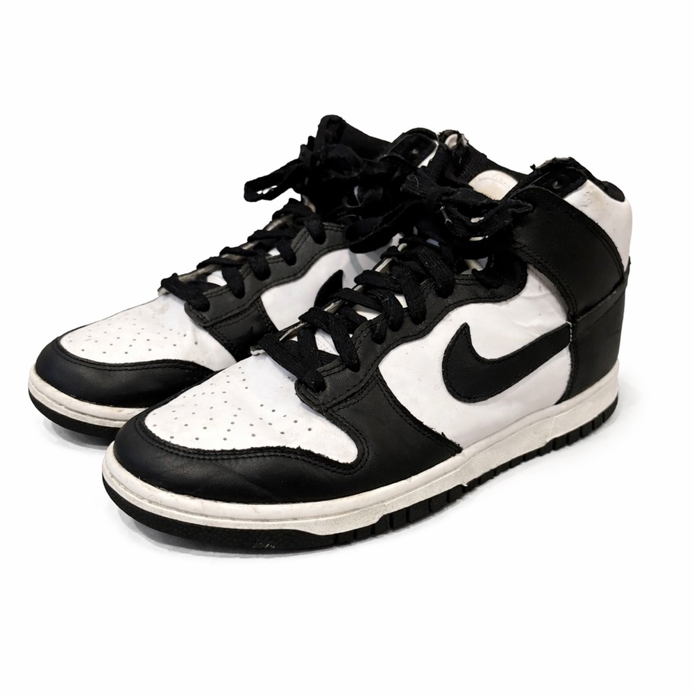 Nike Women’s Panda Dunks High Tops Women’s Size 9.5